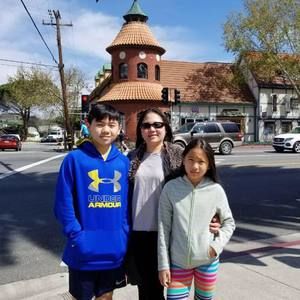 Meet your Posher, Thuy